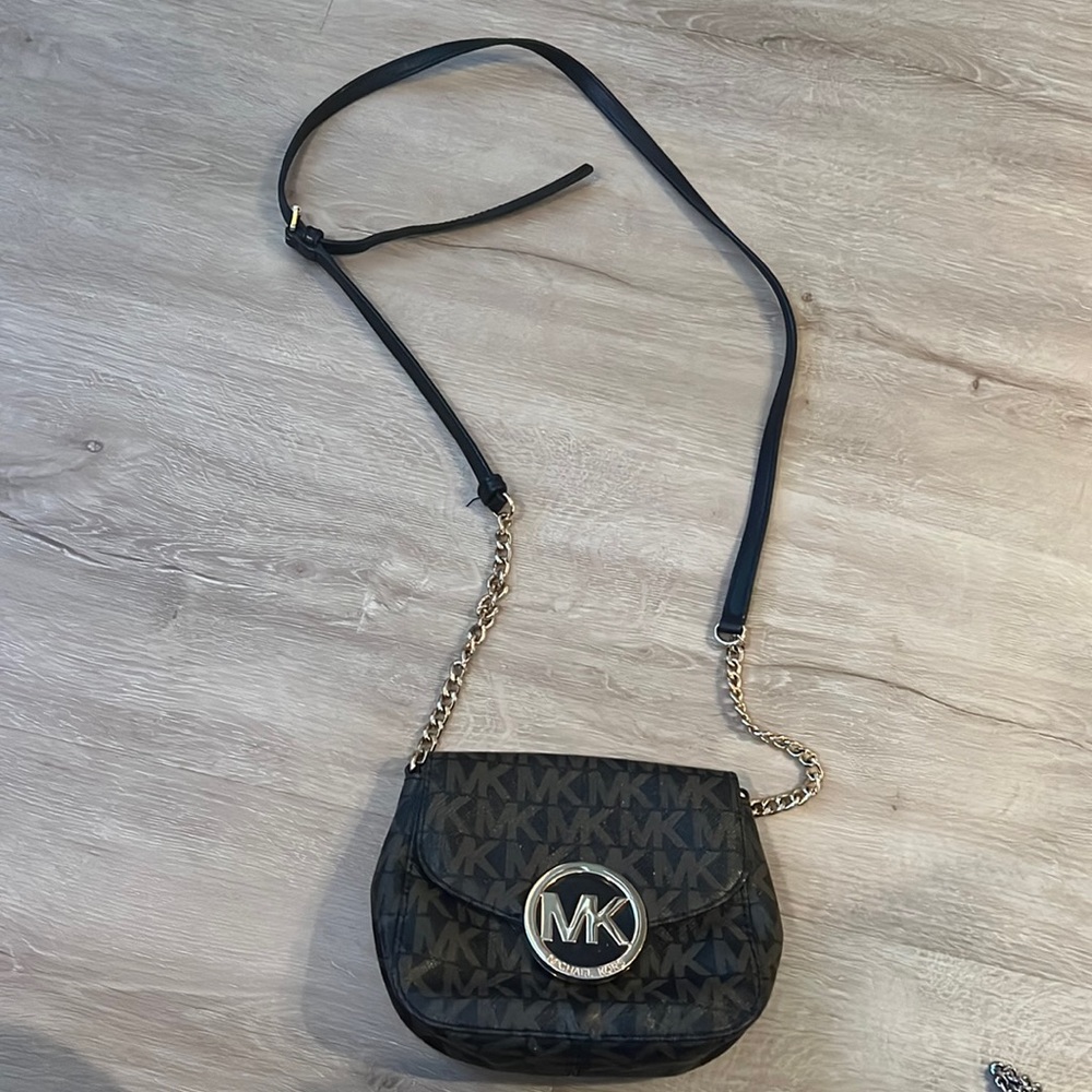 Michael Kors purse